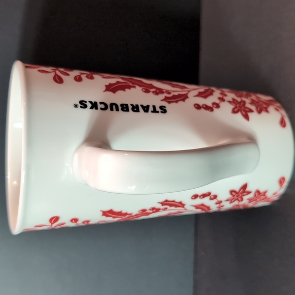 Starbucks Tall Red/White Festive Christmas Holiday Mug 18 fl oz . - Picture 5 of 8